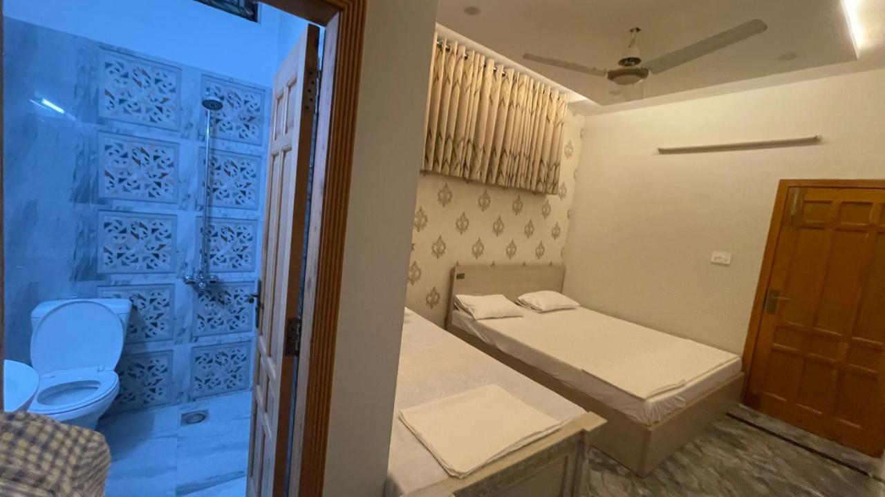 Midways Guest House And Hotels อิสลามาบัด ภายนอก รูปภาพ